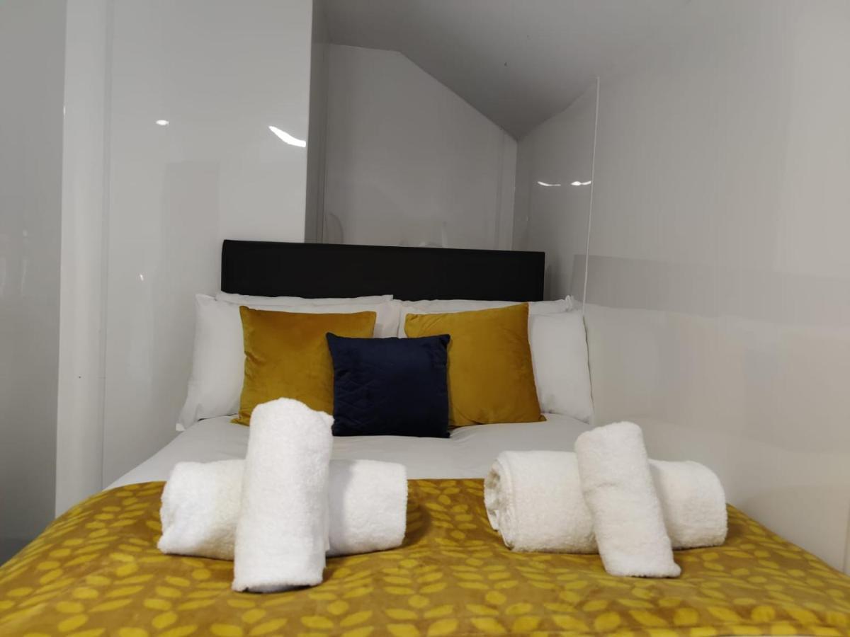 Double Ensuite Rooms Swansea Buitenkant foto