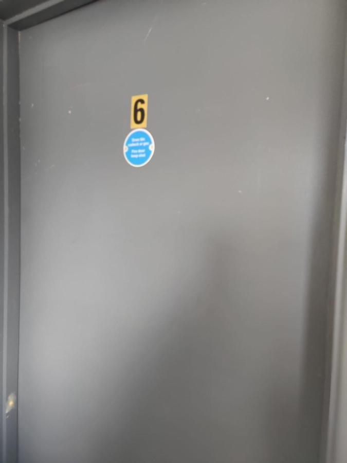 Double Ensuite Rooms Swansea Buitenkant foto
