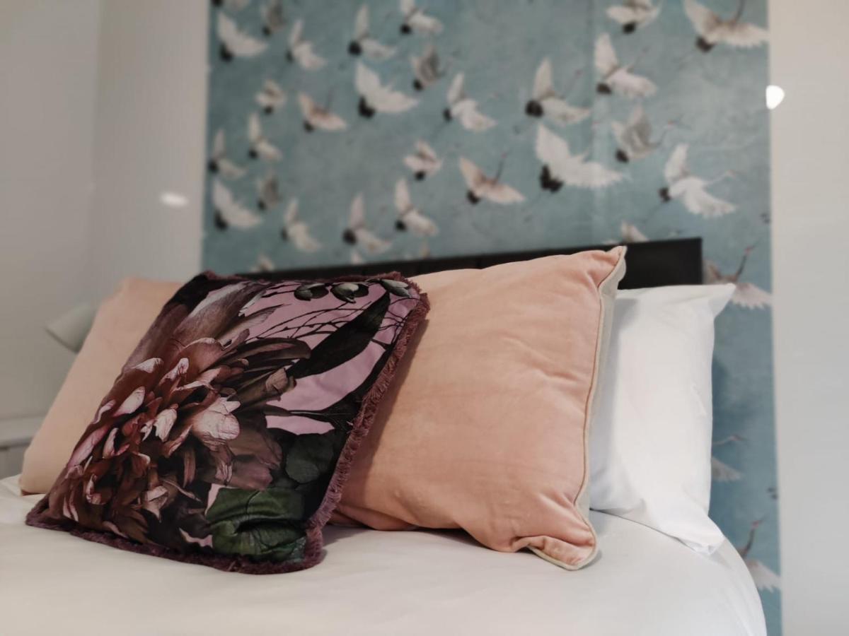 Double Ensuite Rooms Swansea Buitenkant foto
